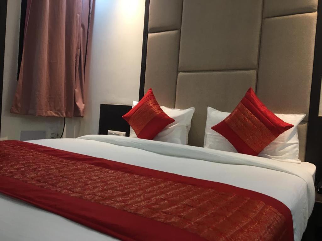 Hotel Spb 87 Near Karol Bagh Metro Station Delhi Ngoại thất bức ảnh